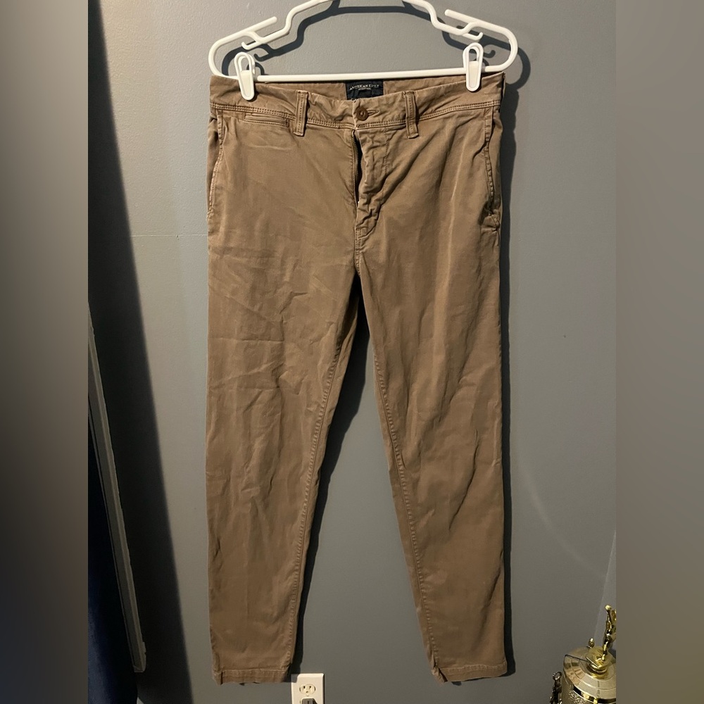 32x36 American Eagle Khakis
